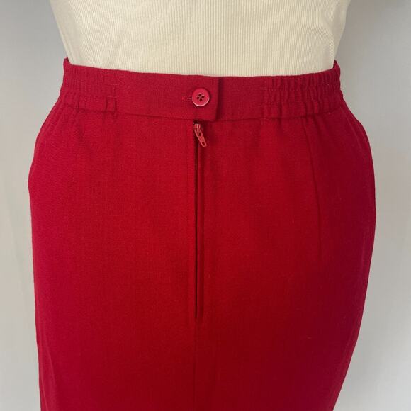 Vintage Mini Skirt Size 18W Red Solid Short Mini Worsted Wool Preppy Minimal 90s - Picture 7 of 11